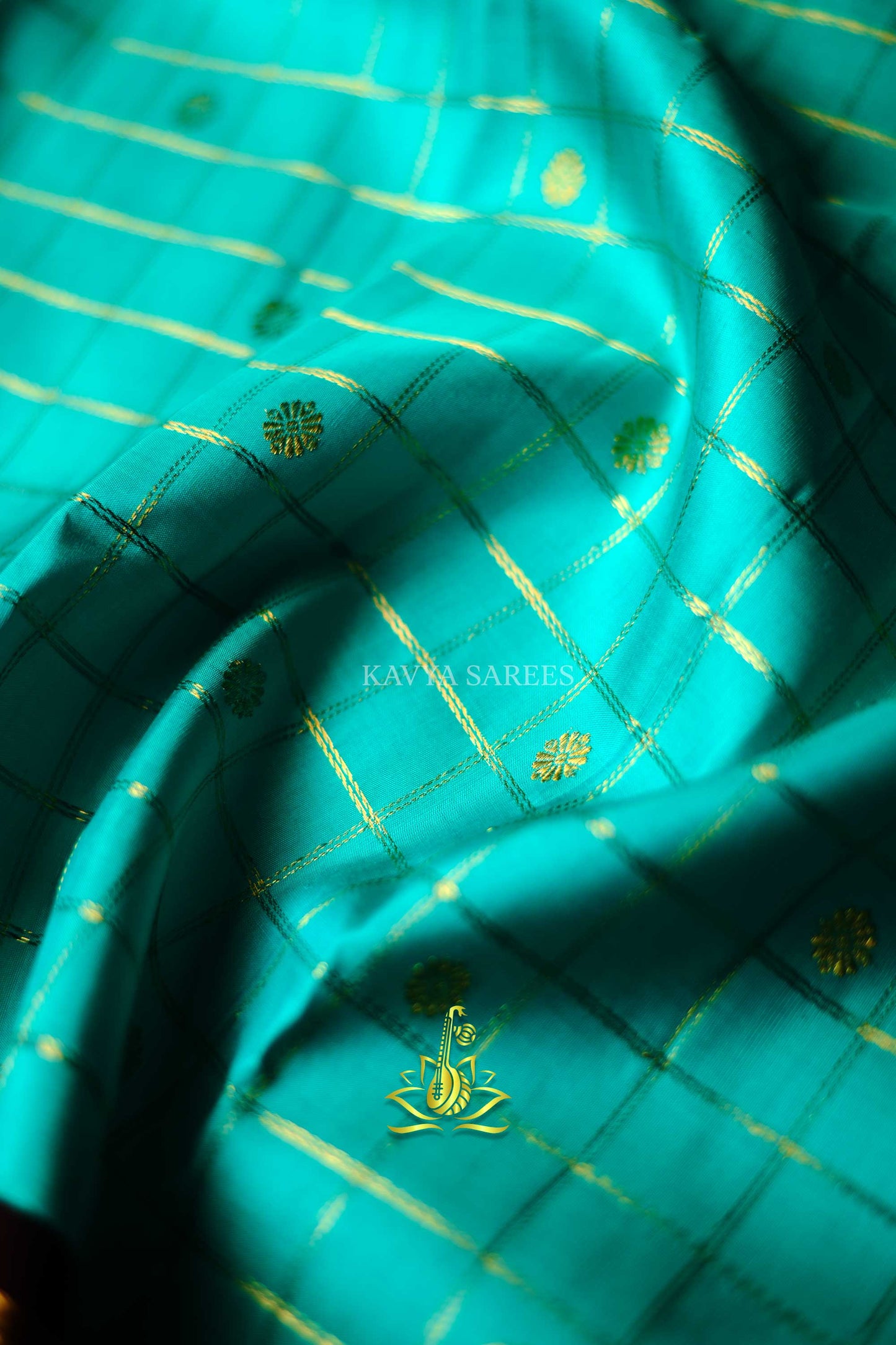 Classic Kanchi Pattu Silk Saree with Rich Zari Border