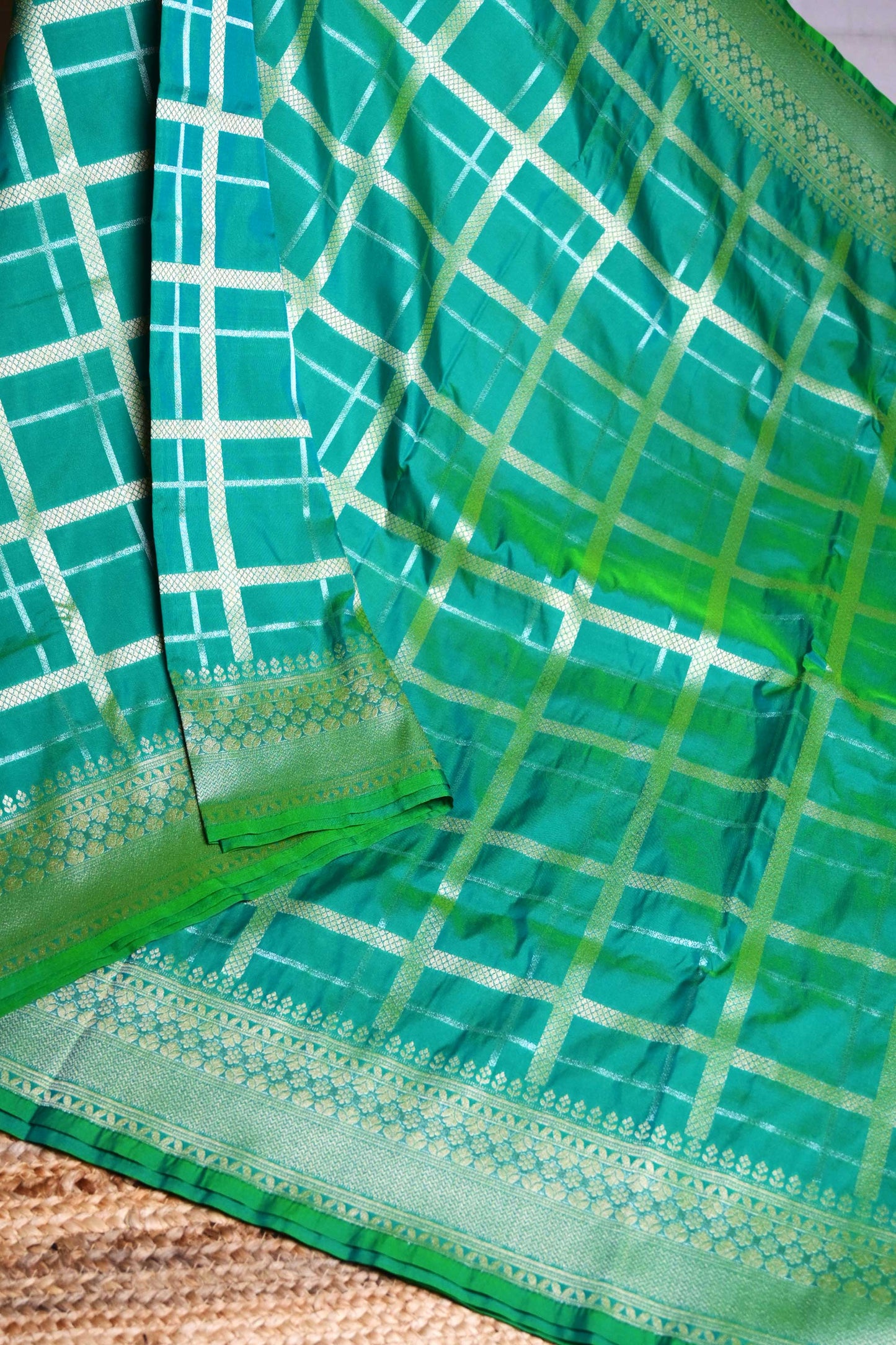 Semi Banaras Saree