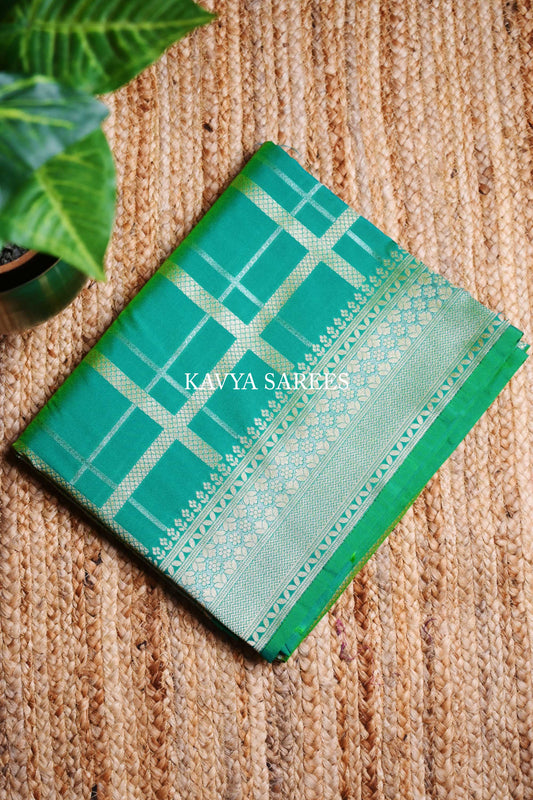Semi Banaras Saree