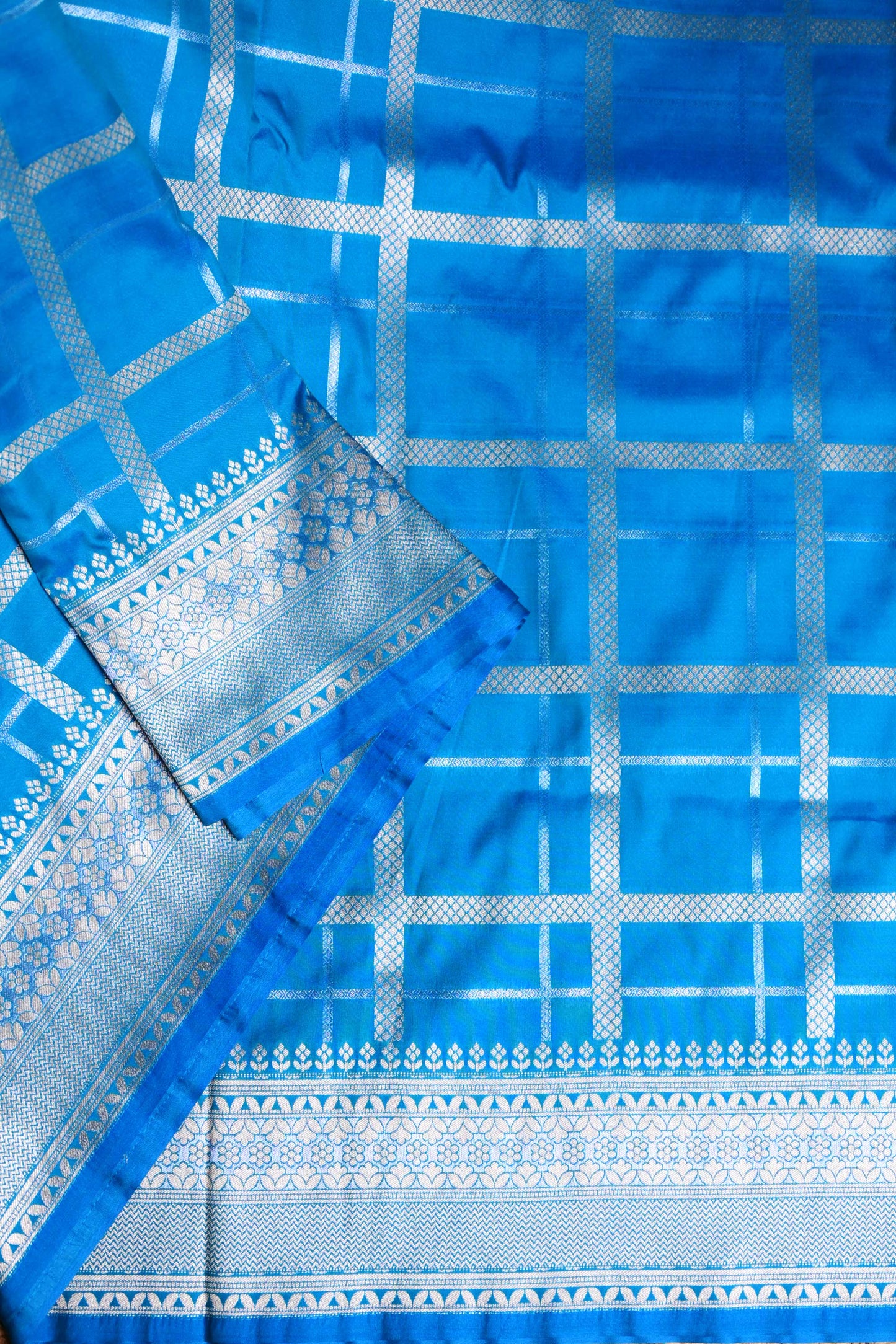 Semi Banaras Saree